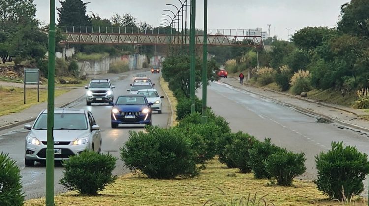 El ministerio de Seguridad brindó recomendaciones para circular los días de lluvia 