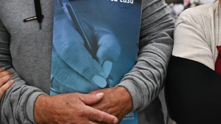 Desde que comenzó la gestión, la Provincia entregó más de 45 escrituras por semana