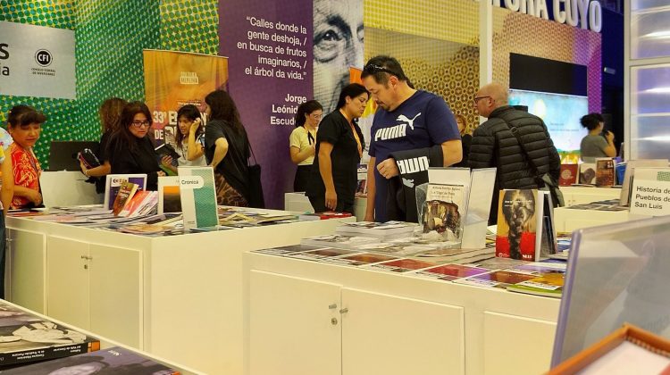 El stand de San Luis en la Feria del Libro atrajo a más de 400 mil personas en la segunda semana