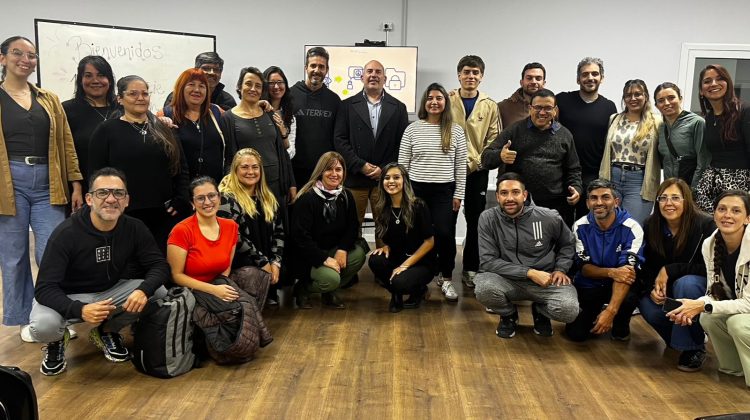 Directivos y docentes de 295 escuelas fueron capacitados en técnicas de resolución de conflictos 