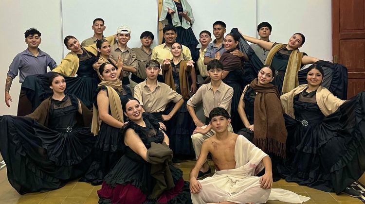 La academia ‘La Estación Danza’ brilló con su representación de la Misa Criolla