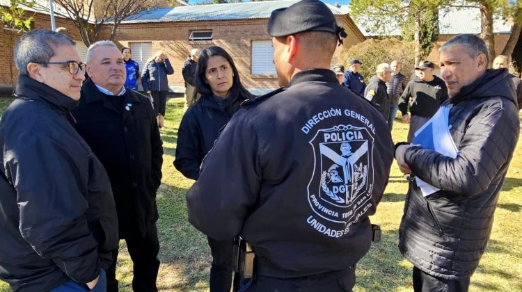 La ministro de Seguridad y el jefe de Policía supervisaron el Plan Anual de Entrenamiento