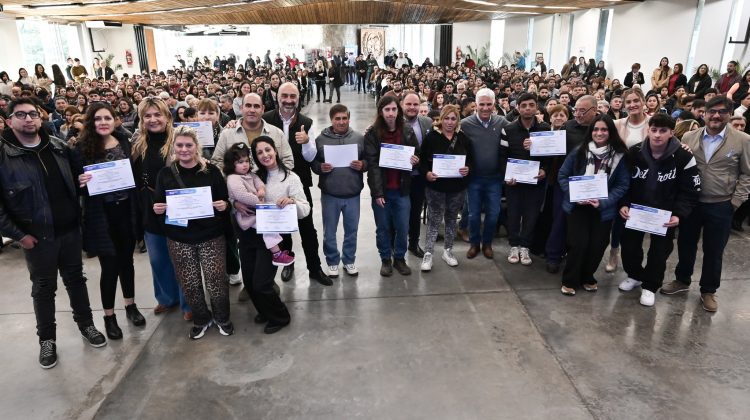 Mas de mil emprendedores consolidarán sus proyectos con financiamiento del Gobierno