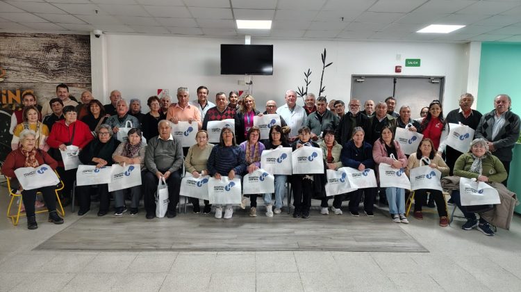 Se realizó una nueva jornada del Programa ‘Grandes Amigos Salud’ en el Hospital Ramón Carrillo