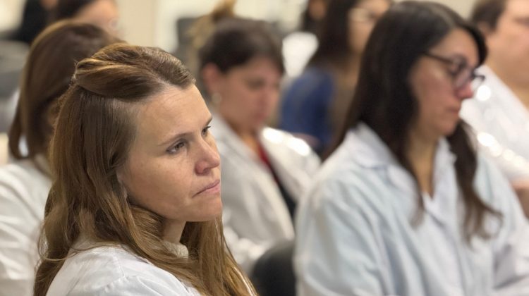 Brindaron una capacitación sobre prevención del suicidio en el Hospital Central