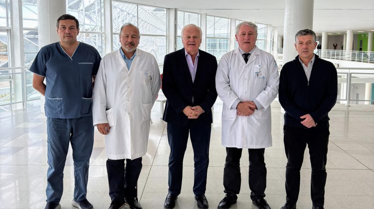 El Hospital ‘Dr. Ramón Carrillo’ recibió la visita de un cardiólogo con prestigio internacional