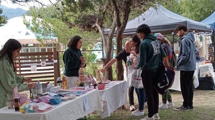 Este domingo llega una nueva Feria Emprendedora al Parque Nativo