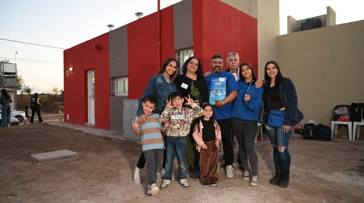“Es el comienzo de una nueva etapa, la felicidad de la familia”