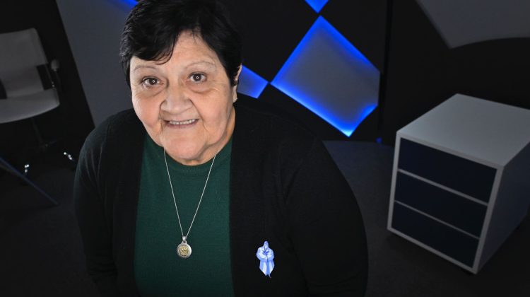 Petrino: “Tuve un solo hijo propio, pero tuve un montón durante mis años de docente”