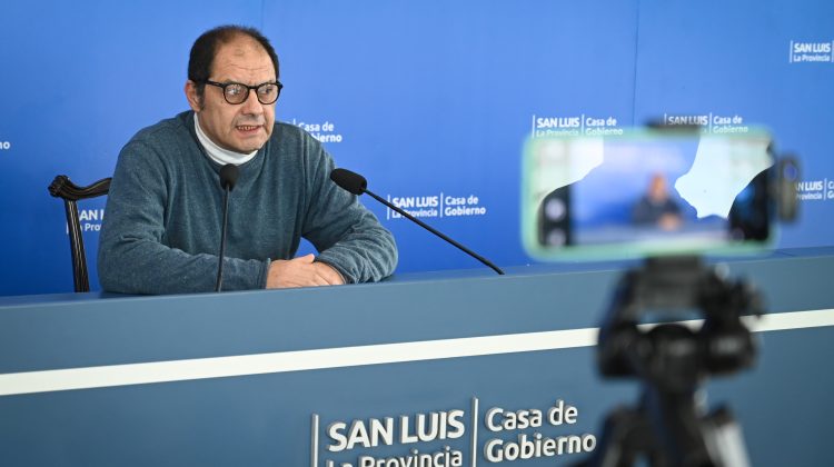 Invitan a los adultos mayores a sumarse a los talleres de lectoescritura de la ULP