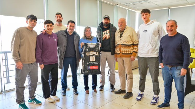 GEPU, el equipo que se ilusiona con ser campeón en el año de su centenario, visitó Casa de Gobierno