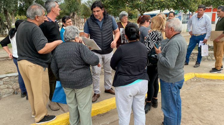 La secretaría de Discapacidad visitó y escuchó a los vecinos de Leandro N. Alem