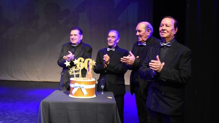 Los Cantores del Manantial compartieron todos sus éxitos en una gala inolvidable