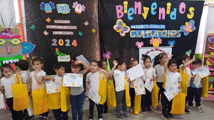 De las páginas al escenario de Intercolegiales Culturales: tips para brillar en literatura