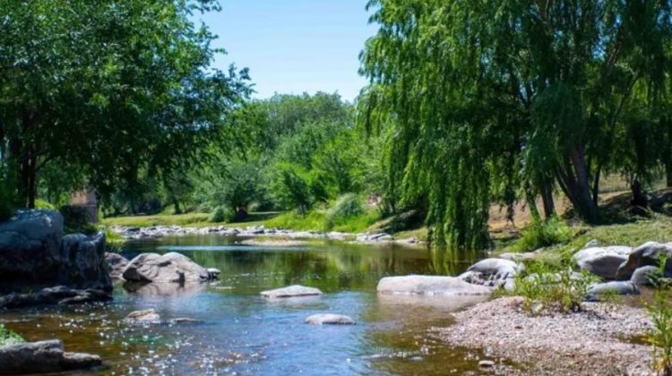 Paso Grande: naturaleza, tranquilidad y cultura entre valles y sierras