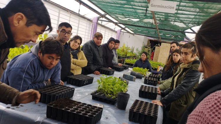 Alumnos del Centro de Día ‘La Esperanza’ visitaron la Granja Productiva