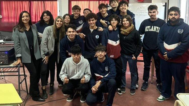 ‘Defensa en Tu Escuela’ brindó una capacitación a estudiantes de la promo ‘Vaucarios’