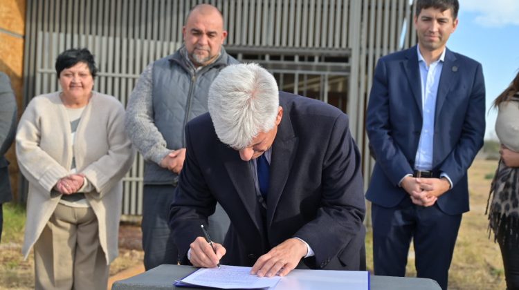 Una firma que reactiva sueños: la construcción del nuevo CDI en La Ribera está en marcha