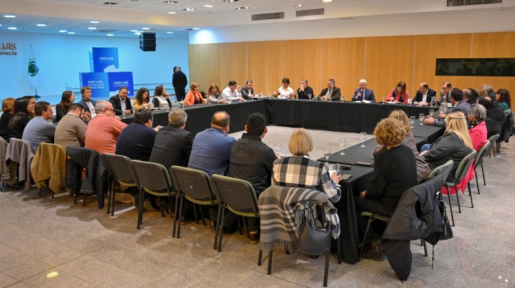 Trabajan en la reforma judicial