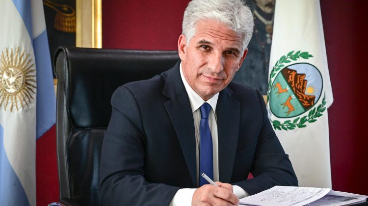 El Gobernador presentó un Proyecto de Ley contra la Mora Judicial