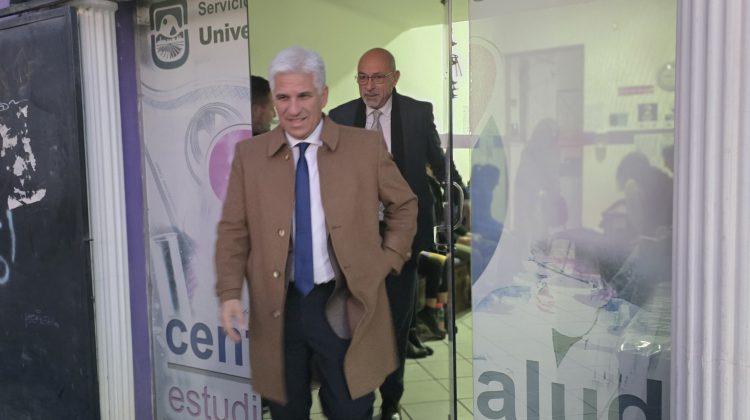 El Gobernador se realizó este jueves el análisis de Narcotest