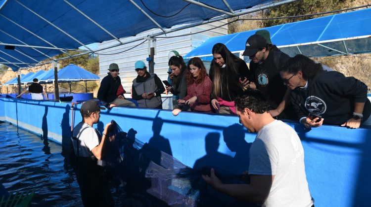 El Centro de Desarrollo Acuícola de San Luis Agua recibió alumnos de la UNRC