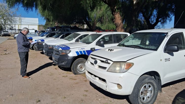 Antes de fin de año se realizará el cuarto remate de vehículos oficiales