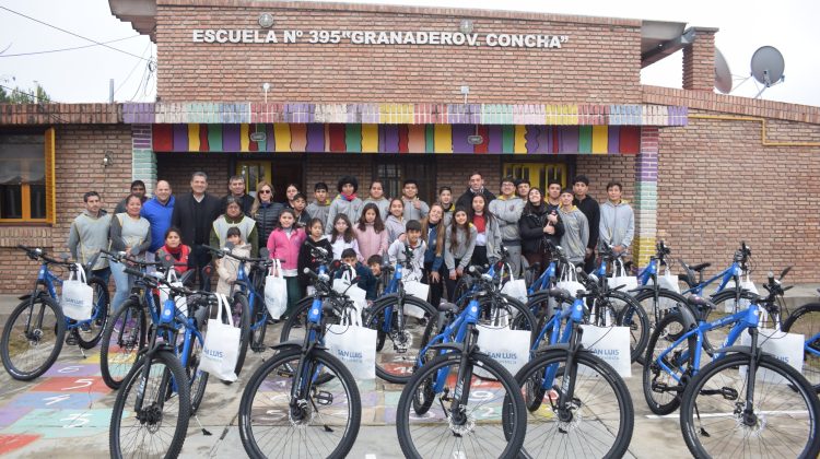 El paraje Cerrito Blanco se pobló de bicicletas del Plan TuBi