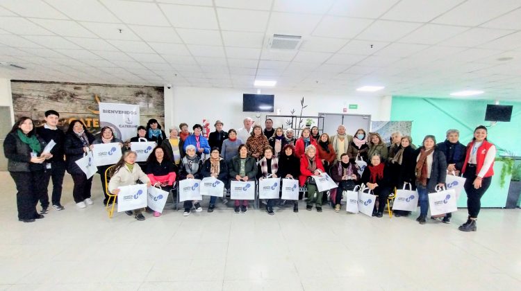 Adultos mayores de Villa Mercedes se realizaron controles preventivos en el Hospital Carrillo