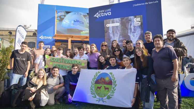 Estudiantes ganadores del Premio IDEA visitaron la Rural de Palermo