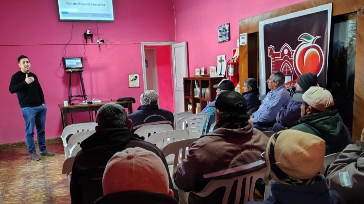 Dictaron una capacitación de eficiencia energética en Leandro N. Alem
