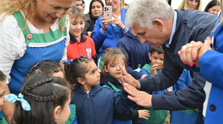 Comenzó la construcción del nuevo edificio de la Escuela de Nivel Inicial N°12 ‘Mi valle azul’