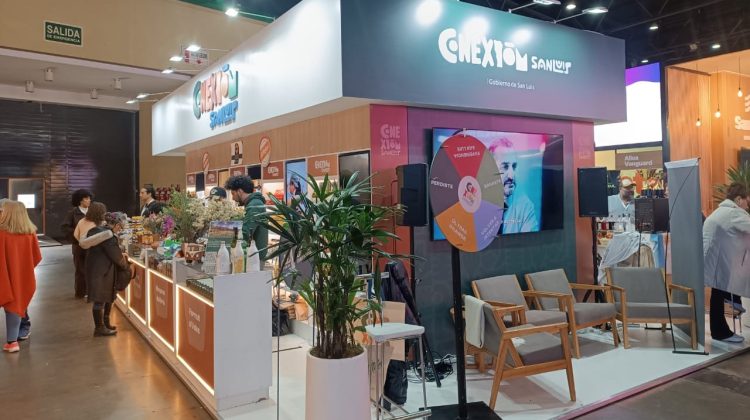 Producción Familiar participa activamente de la Expo ‘Caminos y Sabores’