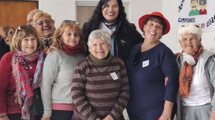 Centros de jubilados de Ayacucho disfrutaron con ‘Grandes Amigos’
