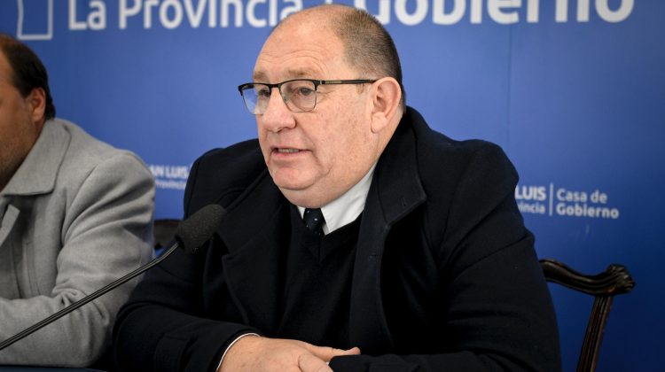“Seguiremos construyendo viviendas para resolver el problema habitacional de los sanluiseños”
