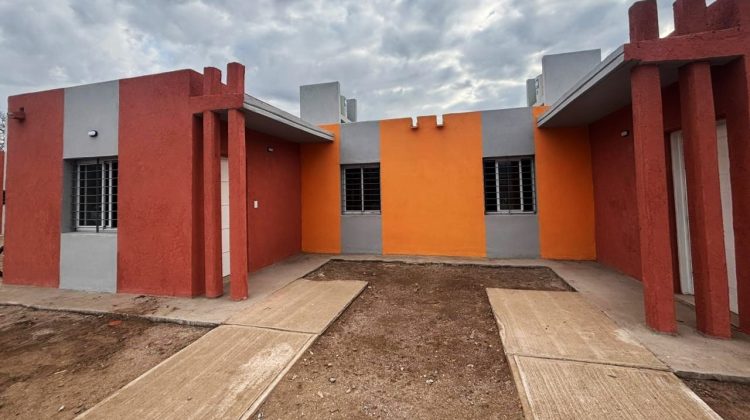 Cuenta regresiva para la entrega de viviendas en Quines