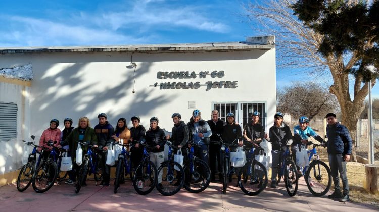 El Plan TuBi llegó a los alumnos de Los Quemados, La Bajada y Aguada de las Ánimas