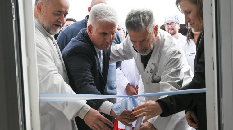 El Gobernador acompañó las obras de renovación del Instituto Cardiovascular de Villa Mercedes