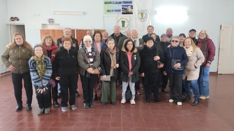 Presentaron el programa ‘Grandes Amigos Salud’ en Naschel y Concarán