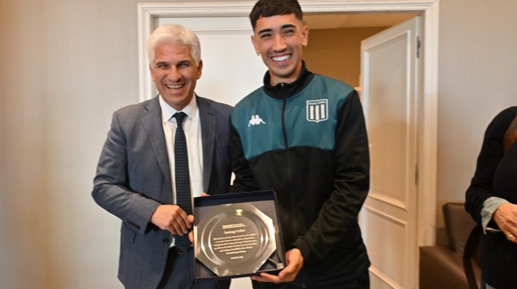 El gobernador Poggi destacó a Santiago Solari como ‘Embajador Deportivo’ de San Luis