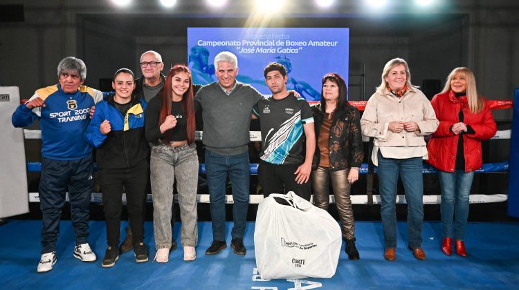 Balde recibió al boxeo amateur como regalo anticipado de cumpleaños
