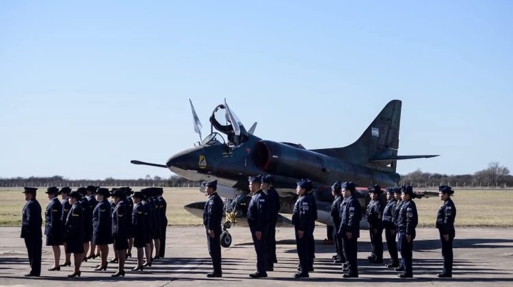 La V Brigada Aérea celebró el 113° aniversario de la Fuerza Aérea Argentina