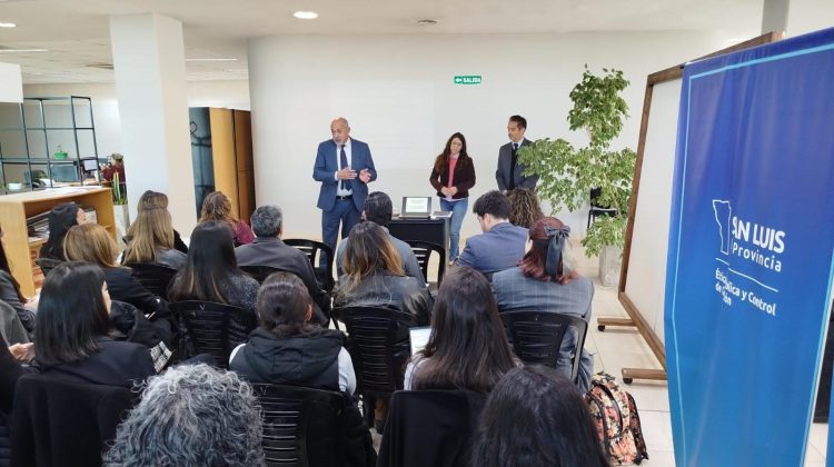 Se realizó una jornada de capacitación sobre sumarios administrativos