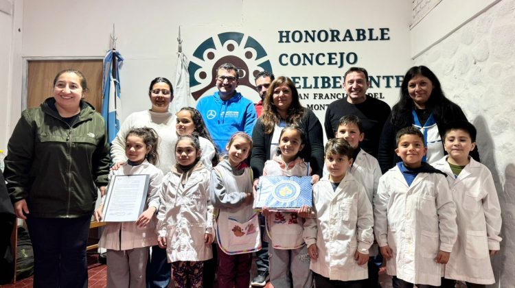Alumnos de San Francisco llevan su aceite de oliva a la instancia provincial