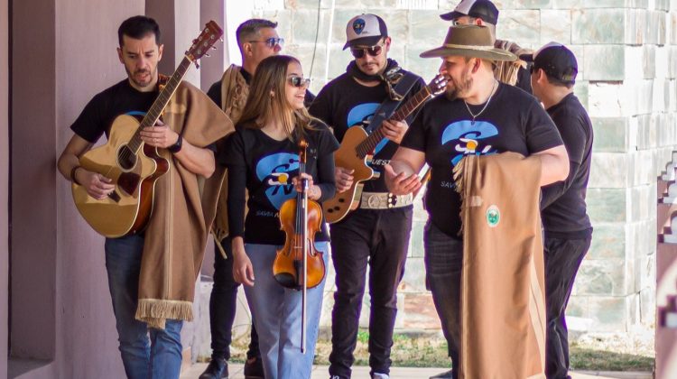 Savia Nuestra y Lucas Apendino brindarán un concierto en San Francisco del Monte de Oro