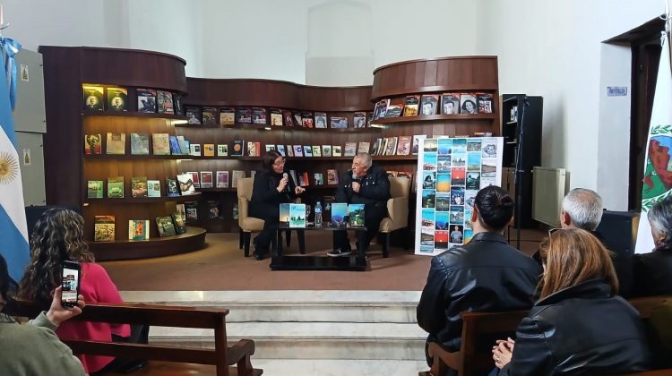 Homenajearon al escritor Héctor Solari en San Luis Libro