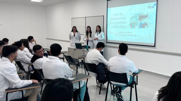El Hospital Central realizó una capacitación sobre el rol del farmacéutico hospitalario