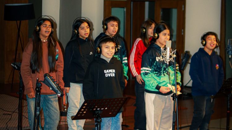 Más instituciones educativas graban en la Casa de la Música
