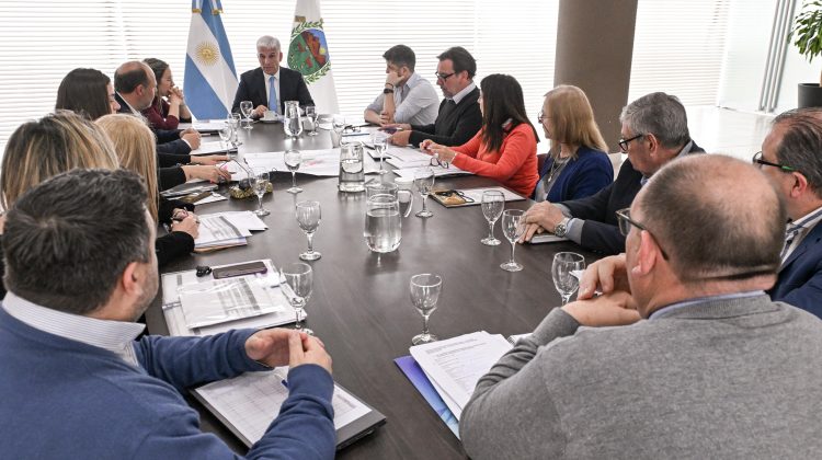 El Gobernador firmó el decreto de promulgación de la Ley de Emergencia Habitacional