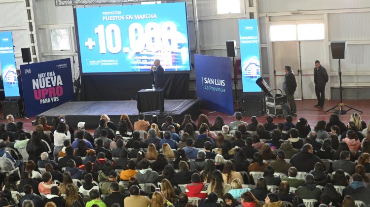 En una UPrO colmada, comenzó el Primer Encuentro de Emprendedores de San Luis